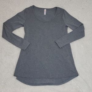 3💝 for $25 Long sleeve Lularoe Tee